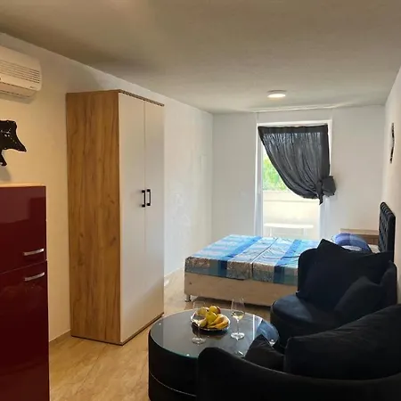 Melek Apartment
