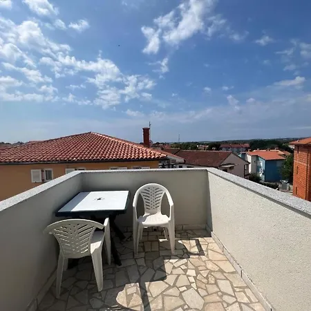Melek Apartment