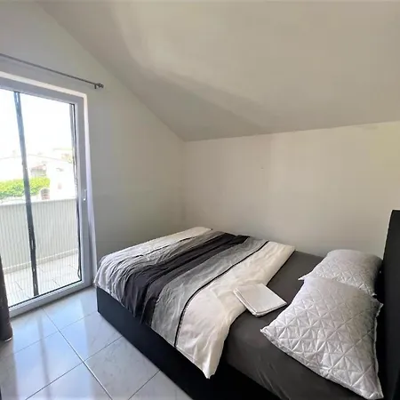 Apartman Melek Medulin