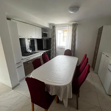 Apartment Melek Medulin