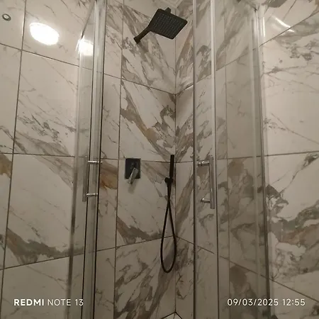 Melek Apartman *