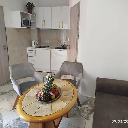 Melek Apartment *