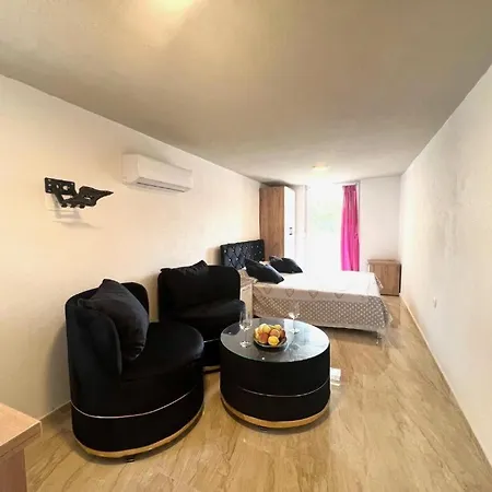 Appartamento Melek *